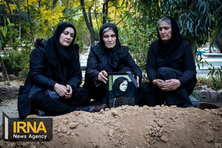 روایت جدید از دادگاه قتل خبرنگار زن ایرنا؛  مادرم بعد از شنیدن خبر قتل خواهرم طوری ‌به سرش زد که دچار خون‌ریزی مغزی شد