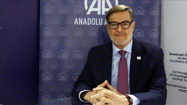 مدت‌هاست که با آمریکایی‌ها در ارتباط کاری و تجاری هستیم