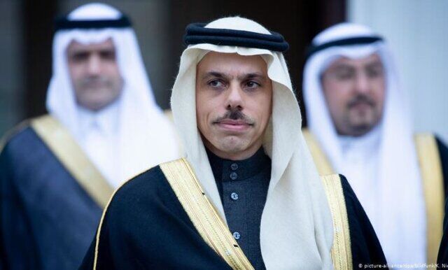 وزیر سعودی با پیامی از ملک سلمان امروز به تهران می‌آید