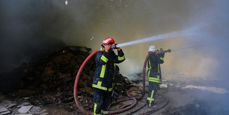 انفجار شدید یک منزل مسکونی در خیابان ایروانی/ دو مصدوم راهی بیمارستان شدند