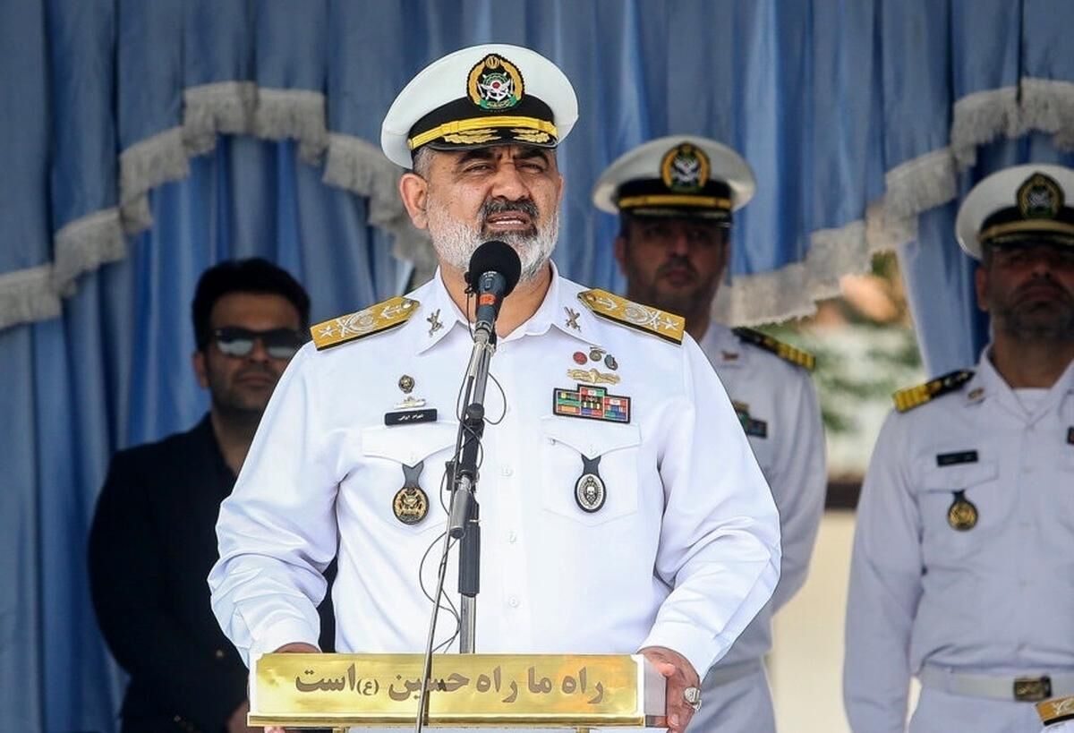 دشمن بداند با یقه کشی و تهدیدات ره به جایی نخواهد برد؛ همچون فرعون زمان او را در قعر دریا غرق خواهیم کرد