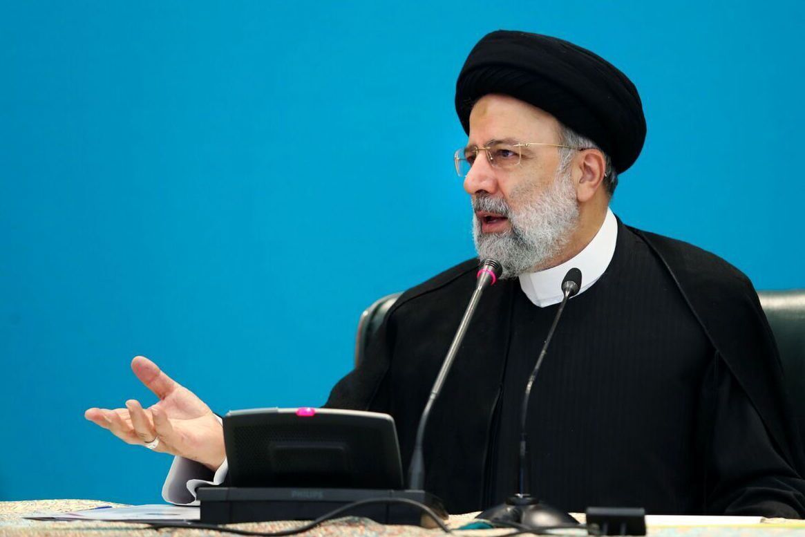 امیدآفرینی در جامعه به صرف سخنرانی میسر نخواهد شد 