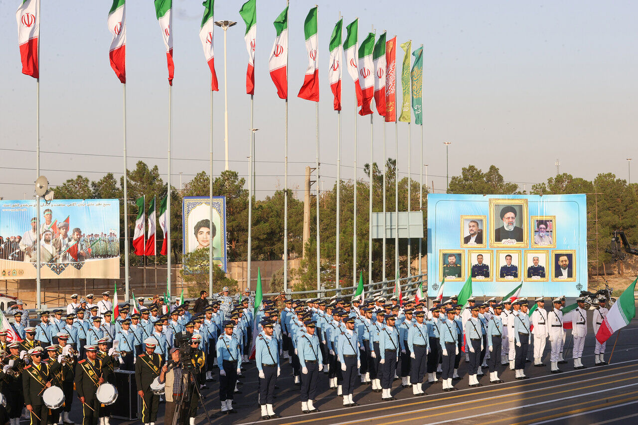 فرمانده سپاه همدان: رژه امسال نیروهای مسلح لغو شده است