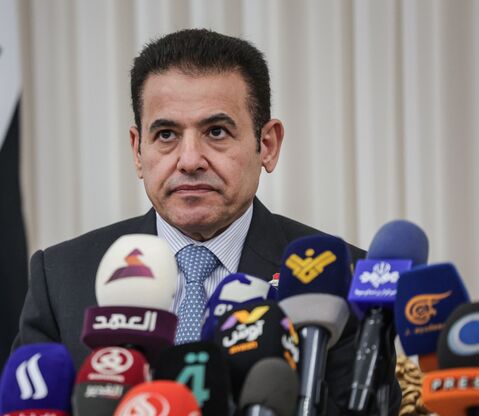 مشاور امنیت ملی عراق: اجازه نفوذ هیچ گروهی از خاک مان به مرزهای ایران را نمی دهیم