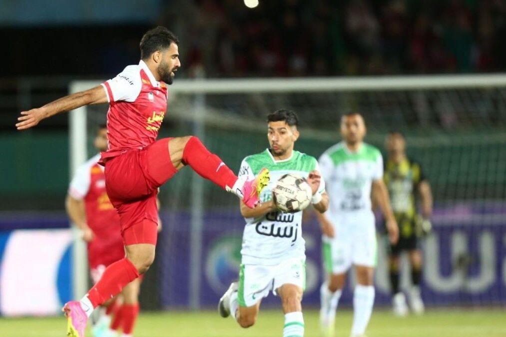 مدافع پرسپولیس عزادار شد + عکس