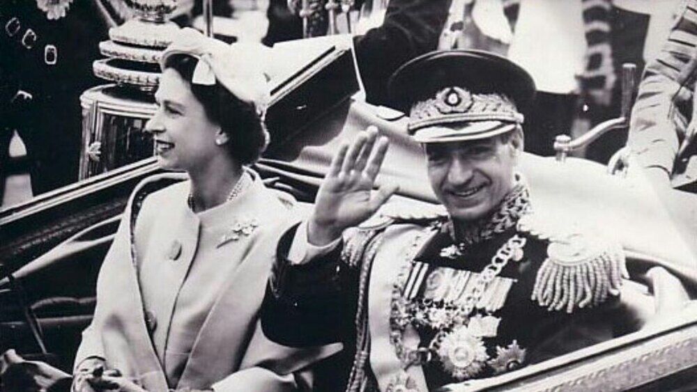 وقتی‌ باغبان‌ چهلستون اصفهان کلید توالت را به همراه ملکه انگلیس نمی‌دهد