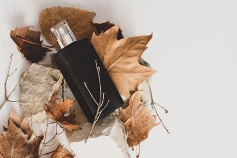 چه عطری برای پاییز مناسب است؟