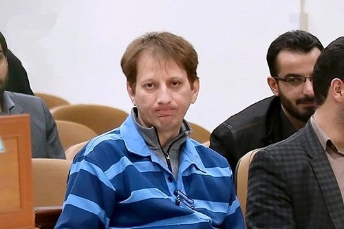 یک مقام مسئول: «بابک زنجانی» به بانک مرکزی ۱.۸ میلیارد دلار بدهکار است و تنها ۱۵ میلیون دلار را آن تسویه کرده/ برای مابقی بدهی‌ها اقدامی صورت نگرفته