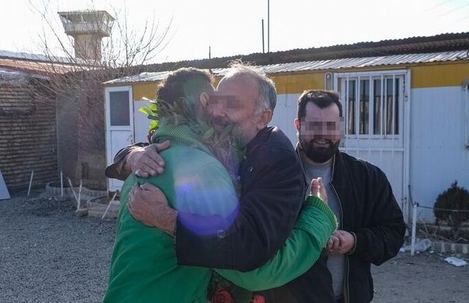 جزئیاتی جدید از عفو بیش از 2 هزار نفر محکومان؛ با بخشش ۲ هزار و ۱۲۷ نفر موافقت شده، ۱۱ نفر محکومان امنیتی هستند