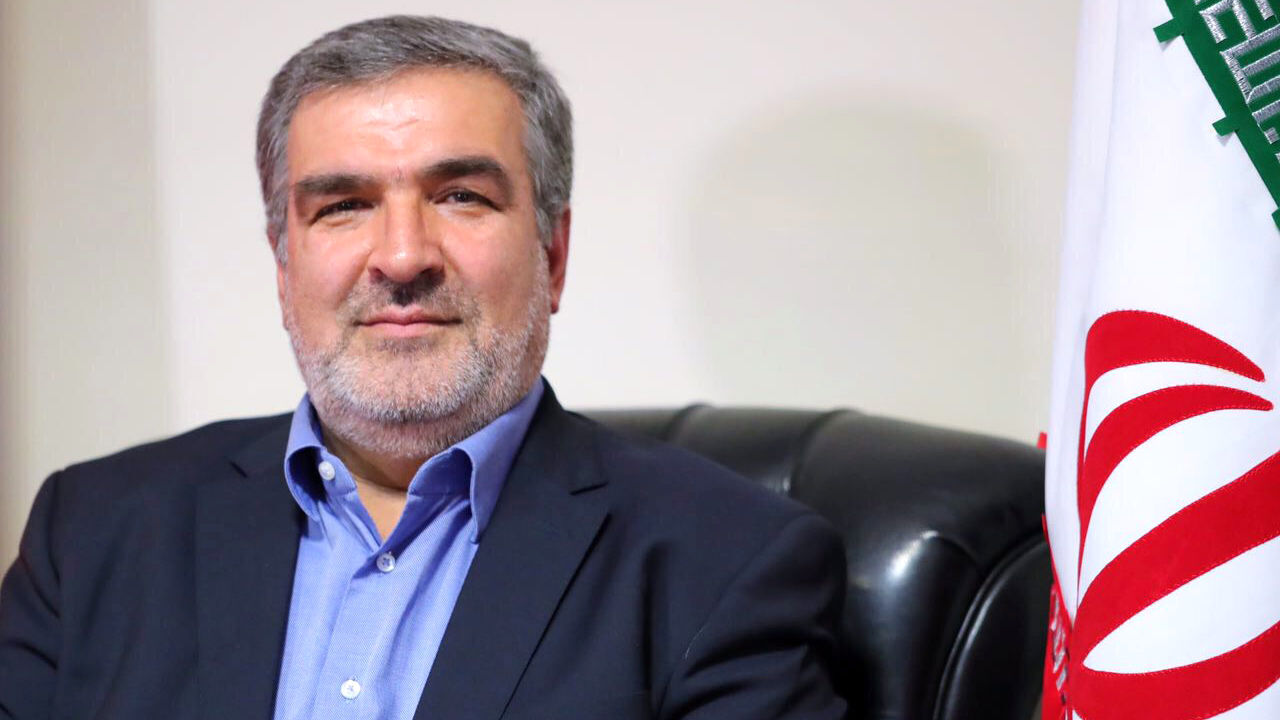 هشدار فعال سیاسی اصولگرا تندروها / احمد ترک‌نژاد: نباید آینده ۹۰ میلیون ایرانی را قربانی منافع شخصی گروهی محدود کرد