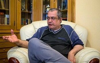 میان انتخابات و خیابان منازل زیادی است از جمله نافرمانی مدنی؛ شکل‌های خفیف نافرمانی مدنی می‌تواند حکومت را سر عقل بیاورد/ سخن گفتن از تحریم انتخابات جرم نیست