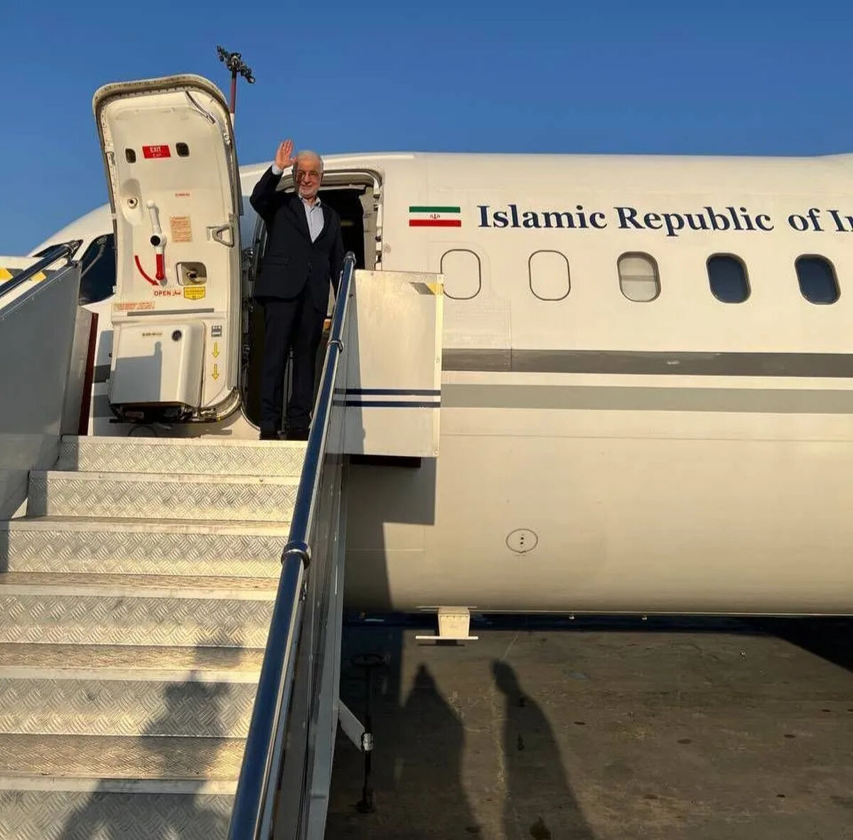 وزیر کشور عازم جمهوری آذربایجان شد