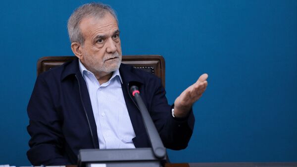 پزشکیان: در اجرای پروژه‌های جلوگیری از هدررفت انرژی حتی یک روز هم نباید تاخیر شود