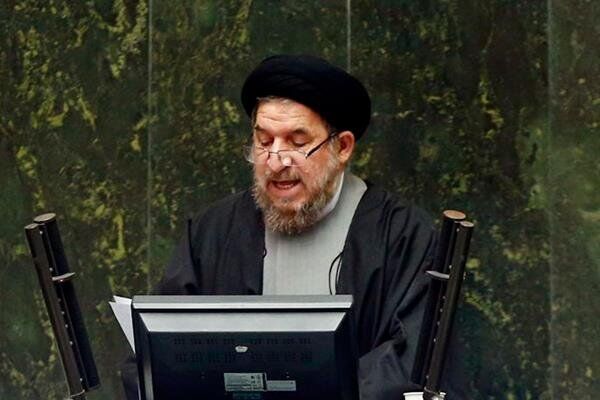 اگر نوبتی هم بود نوبت دیگران بود، نه وزیر صمت/ در پاک‌دستی وزیر وزیر صمت تردیدی نیست
