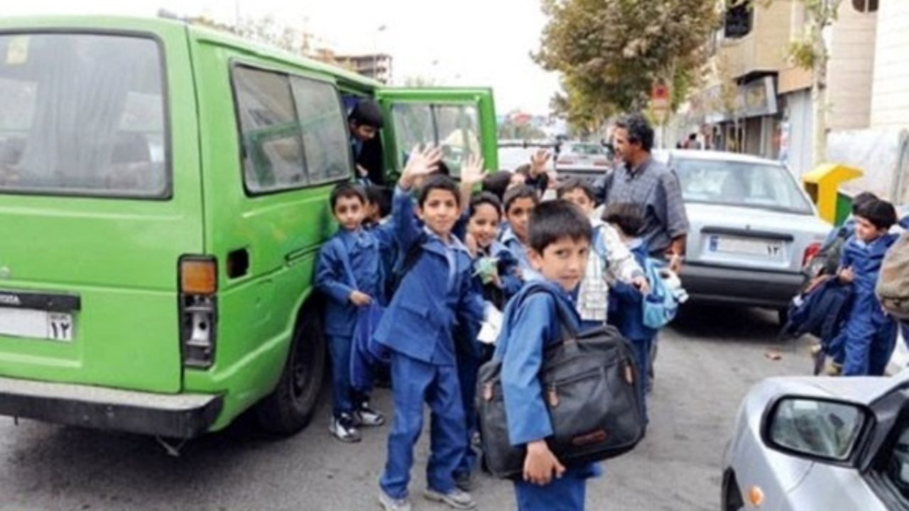 مدارس نباید «مشق روزِ تعطیل» به دانش‌آموزان بدهند