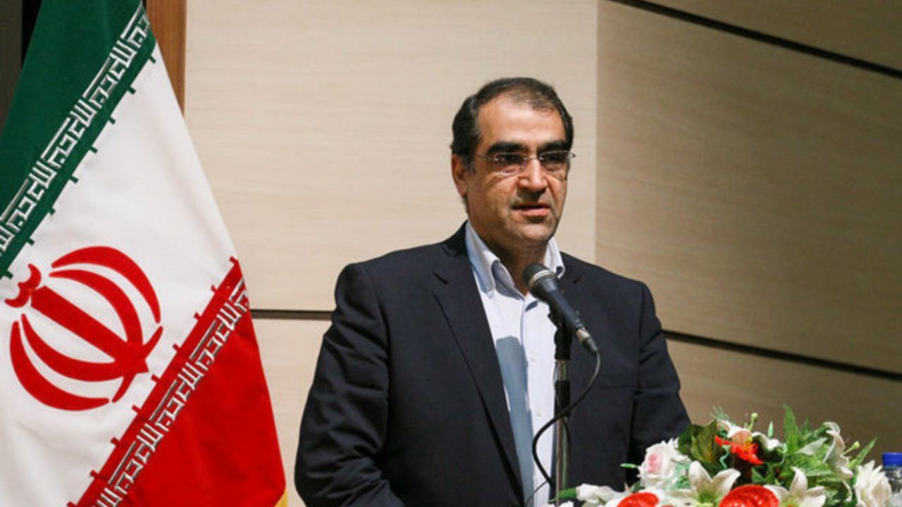 ظرفیت پذیرش دانشجوی علوم پزشکی دانشگاه آزاد تغییر نمی‌کند/ مقررات را زیرپا نمی‌گذاریم