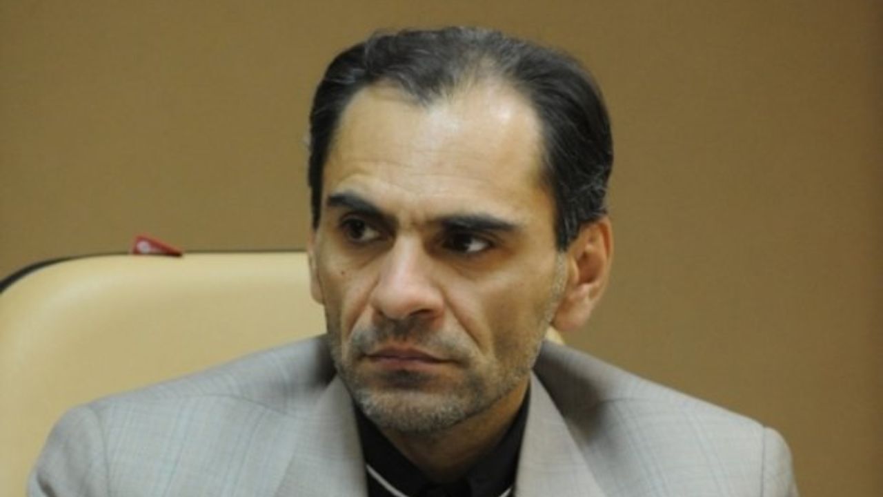 پرداخت سود بالا در بانک‌ها از طریق دلالی سکه و دلار