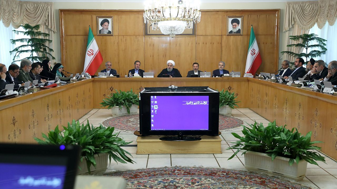 بررسی وضعیت انتصاب زنان در پست‌های مدیریتی/ قدردانی رئیس‌جمهور از رئیس و نمایندگان مجلس