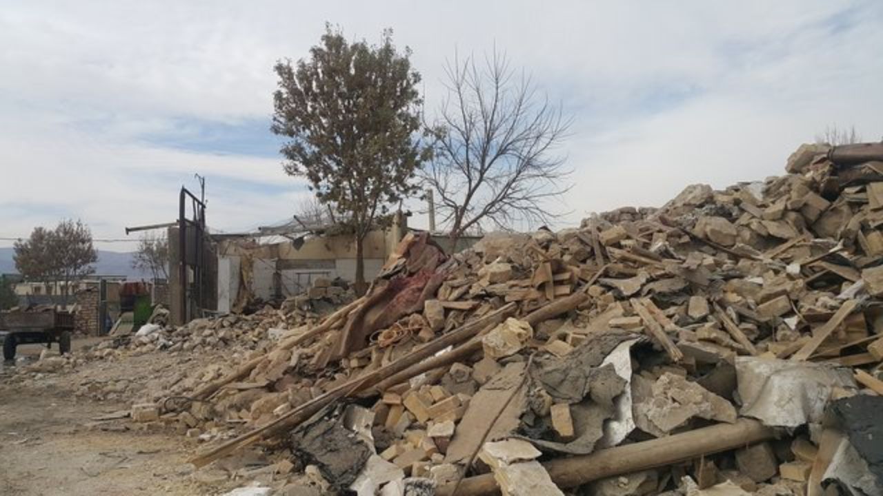 کمک‌های بلاعوض به مردم زلزله‌زده کرمانشاه افزایش یابد