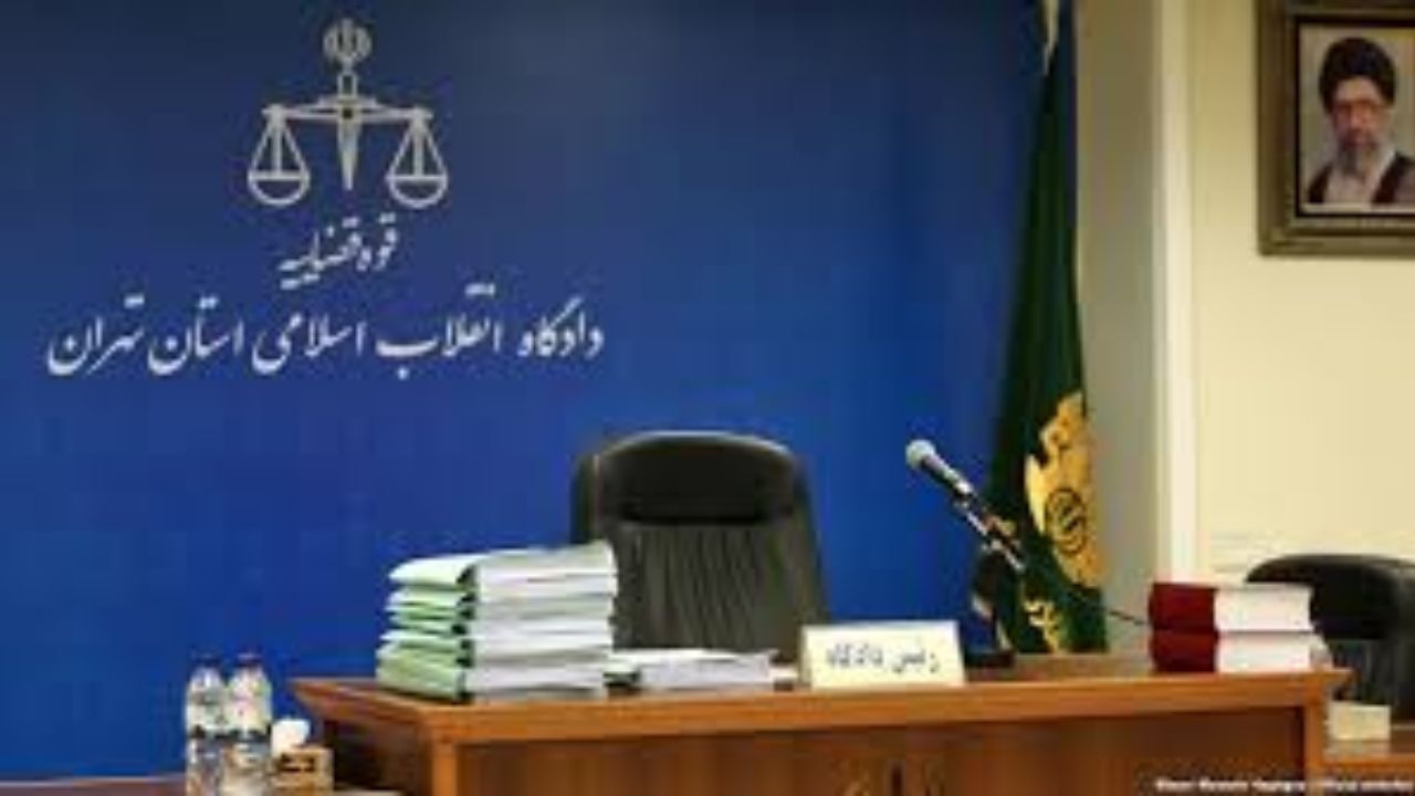 محاکمه پنج صراف به اتهام مشارکت در اخلال در نظام ارزی کشور