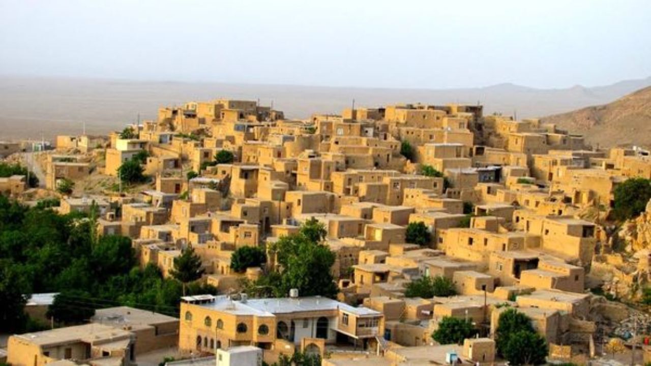 بانک های عامل، طرح‌های توسعه‌ای روستایی را بررسی می‌کنند