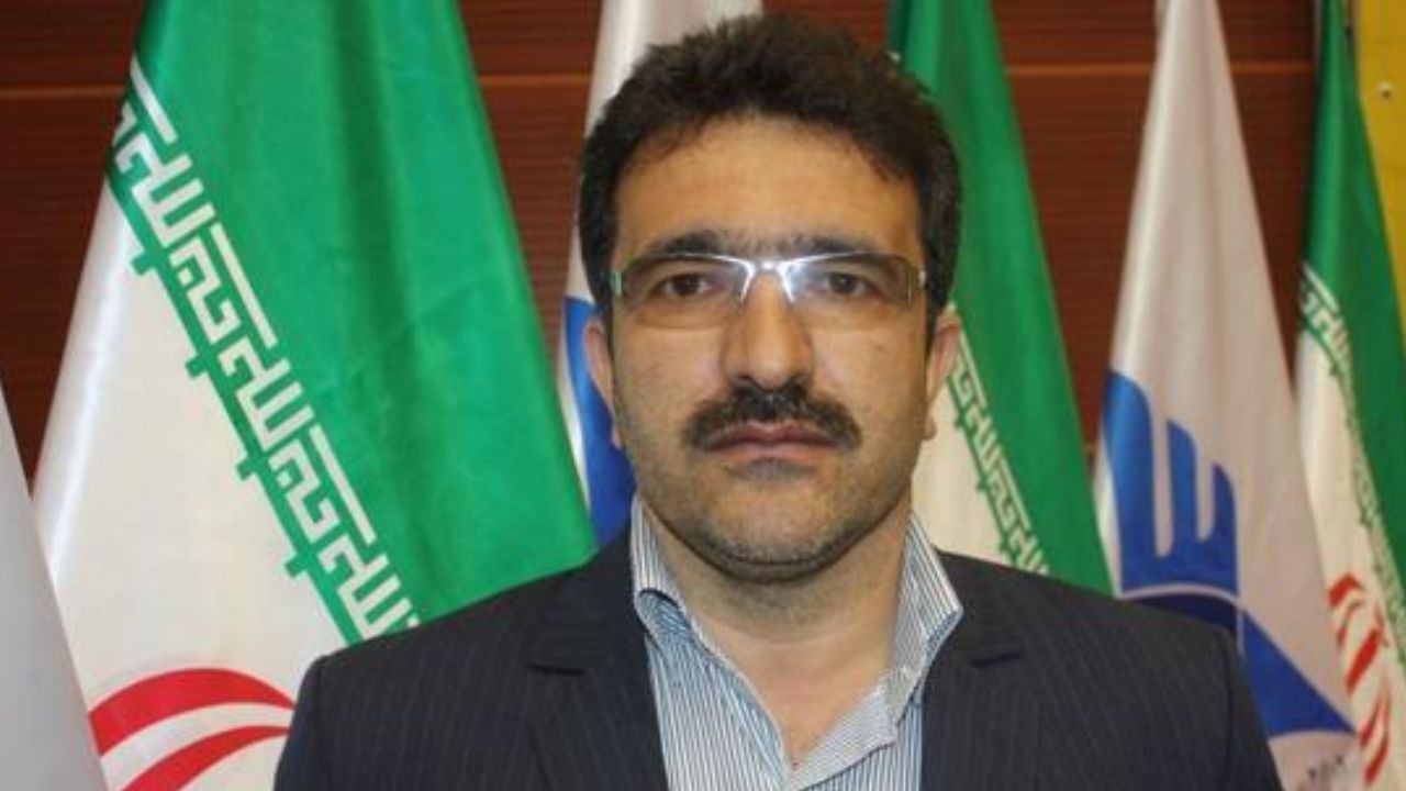 دولت در تنگنا قرار دارد/ قویت اعتماد مردمی موجب بهبود وضعیت اقتصادی و معیشت مردم می‌شود
