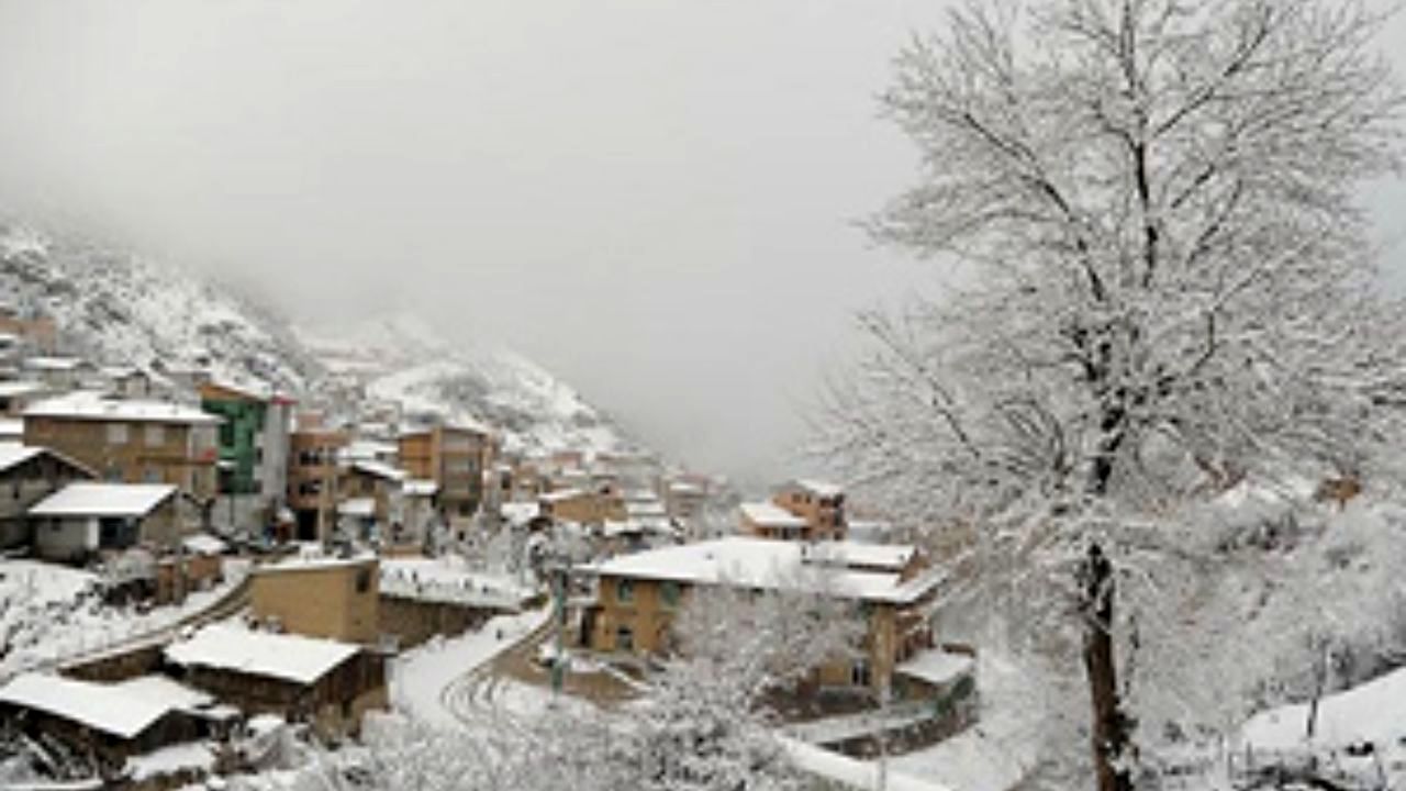 قطع راه‌های ارتباطی 30 روستا در شهرستان کوهرنگ