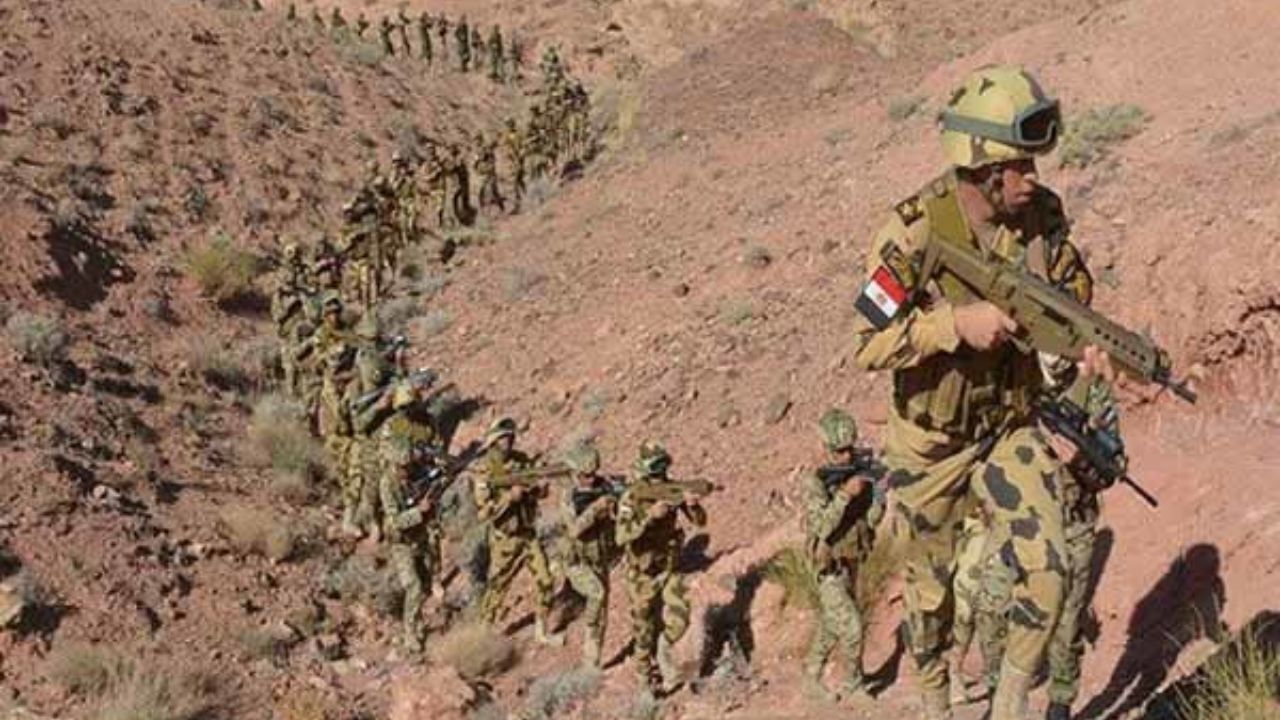 کشته شدن 12 شبه‌نظامی در عملیات ارتش مصر در سینا