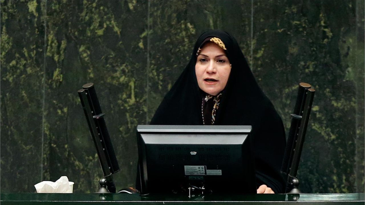 انتصابات خارج از شایسته‌سالاری سوهانی بر روح مردم شده است/ لایحه منع خشونت علیه زنان را به مجلس بفرستید