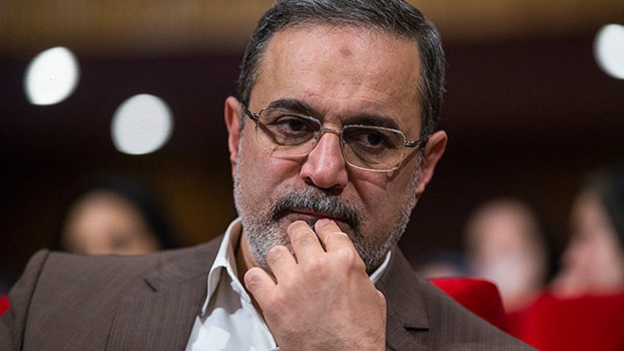 بطحایی از امیرخانی برای اهدای جایزه صدمیلیونی به معلمان تشکر کرد