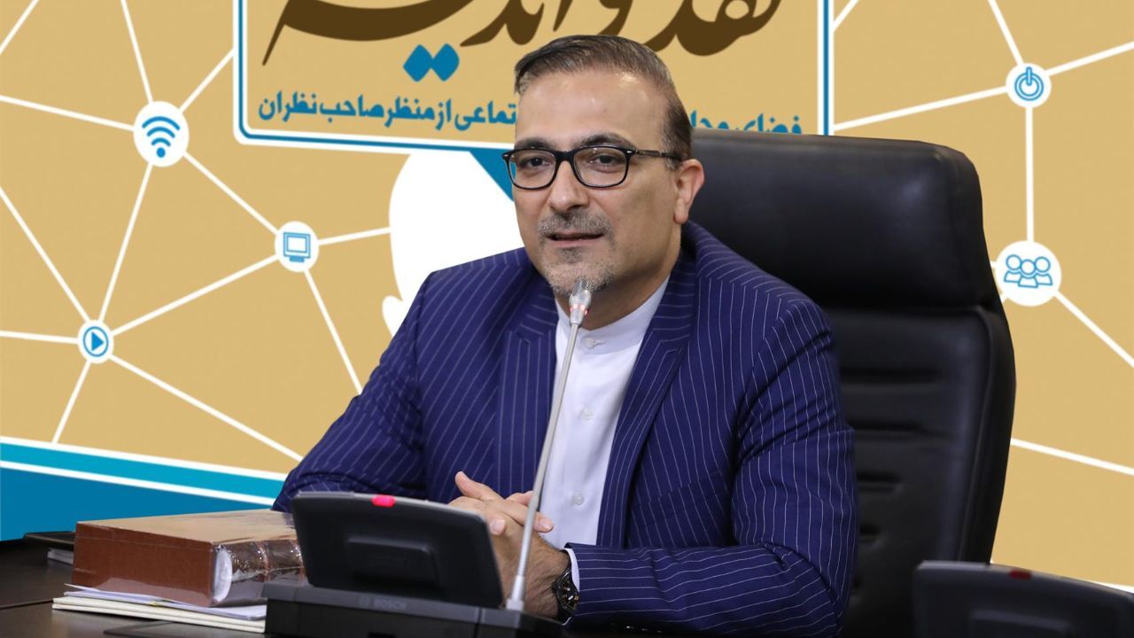 کسانی که در تولید محتوای فضای مجازی کوتاهی داشته اند منتقد شده اند