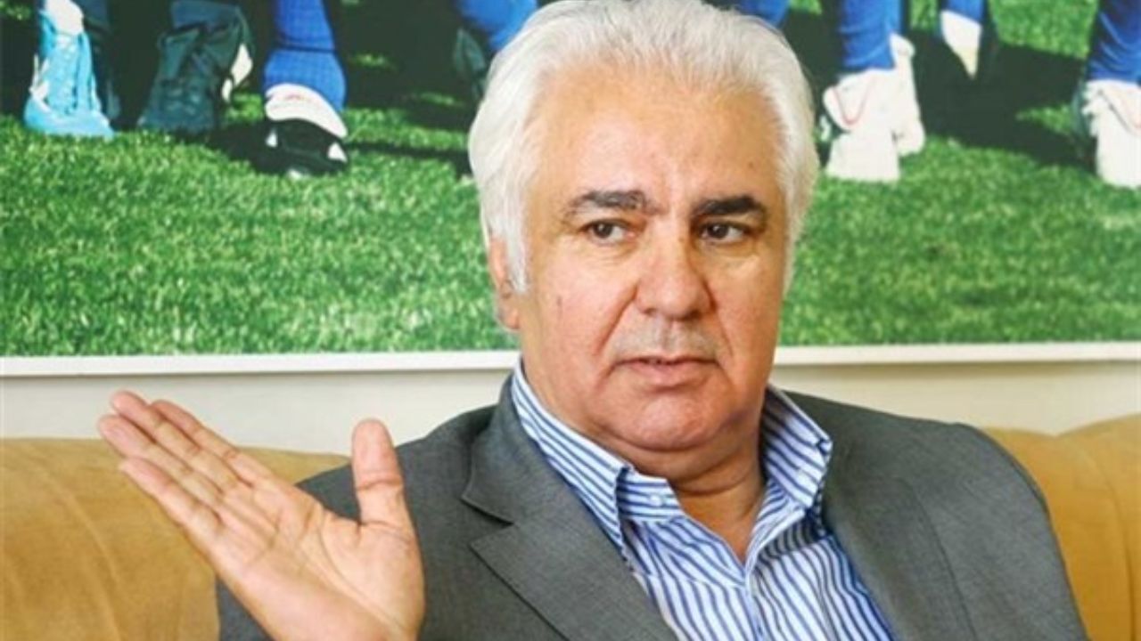 تا عمر دارم به باشگاه استقلال خدمت می‌کنم