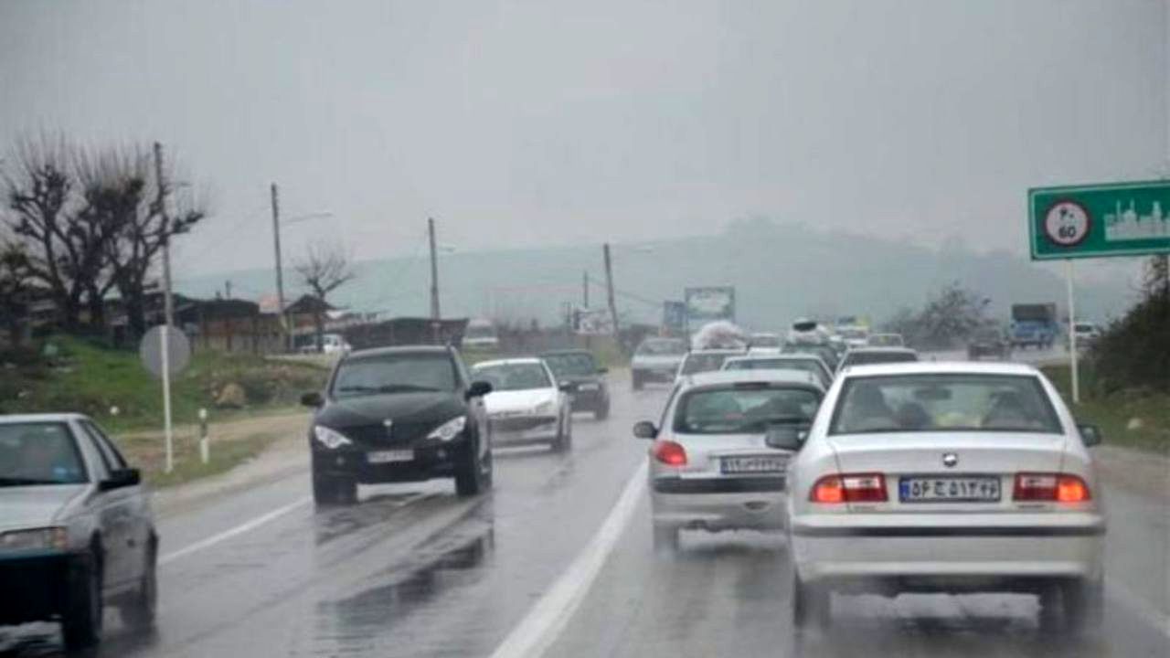 مه جاده‌های سه استان را فراگرفت