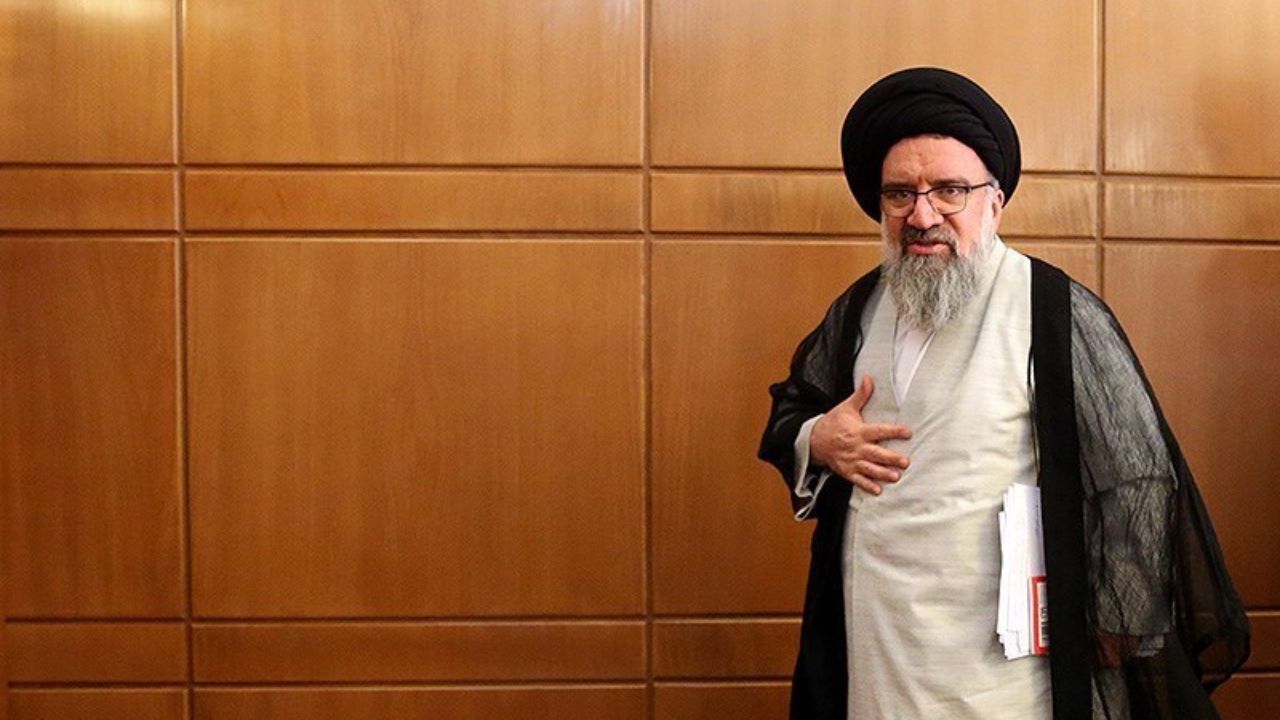 باید بیش از گذشته مراقب جریان نفوذ باشیم