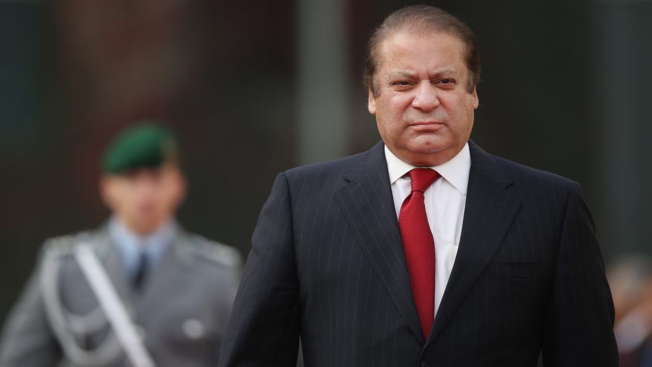نواز شریف به 7 سال حبس محکوم شد