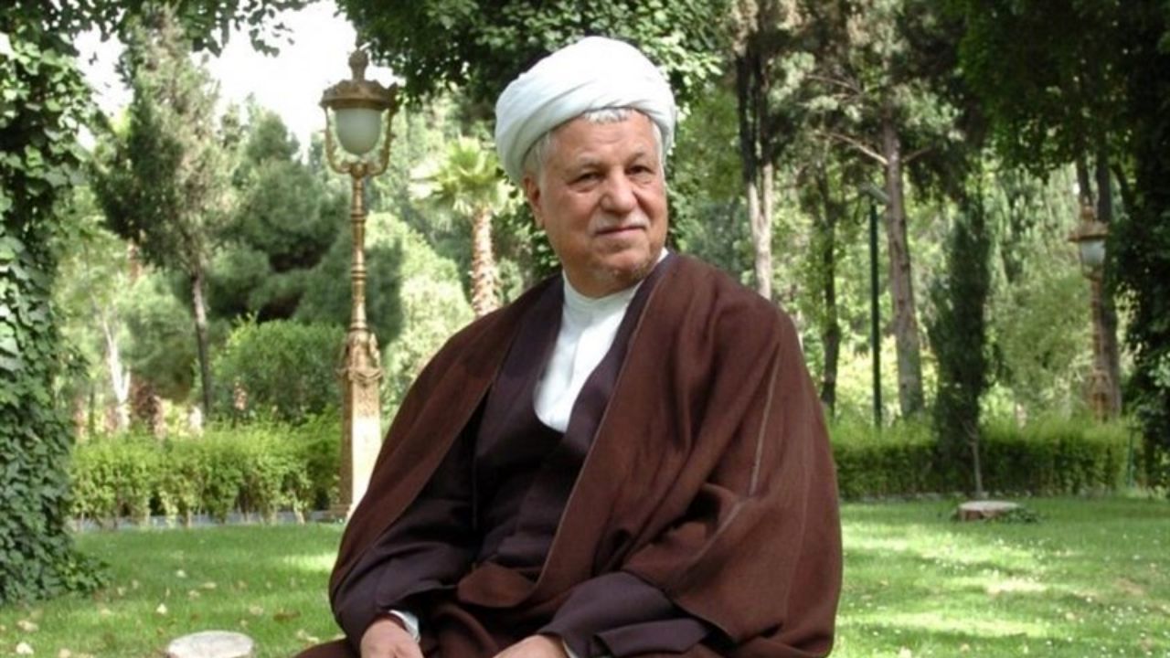 برای مرحوم هاشمی حفظ نظام از همه چیز بااهمیت‌تر بود