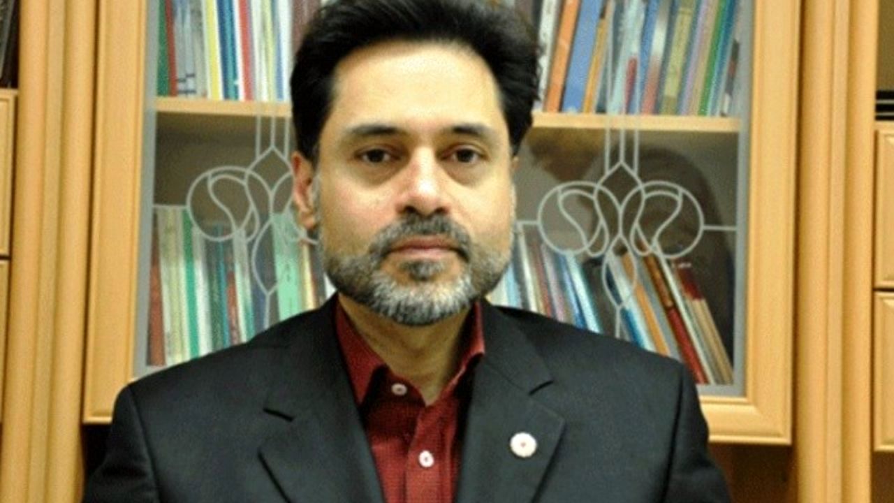 مرکز فدک را پس می گیریم