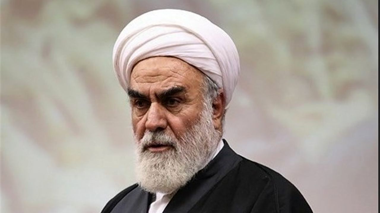 رهبری گفتند اگر مسائل حفاظتی نبود، با پیکان این طرف و آن طرف می‌رفتم/ آقازاده‌های رهبری اجاره‌نشین هستند/ تا به امروز ندیدم که رهبری از یک نفر غیبت کرده باشد