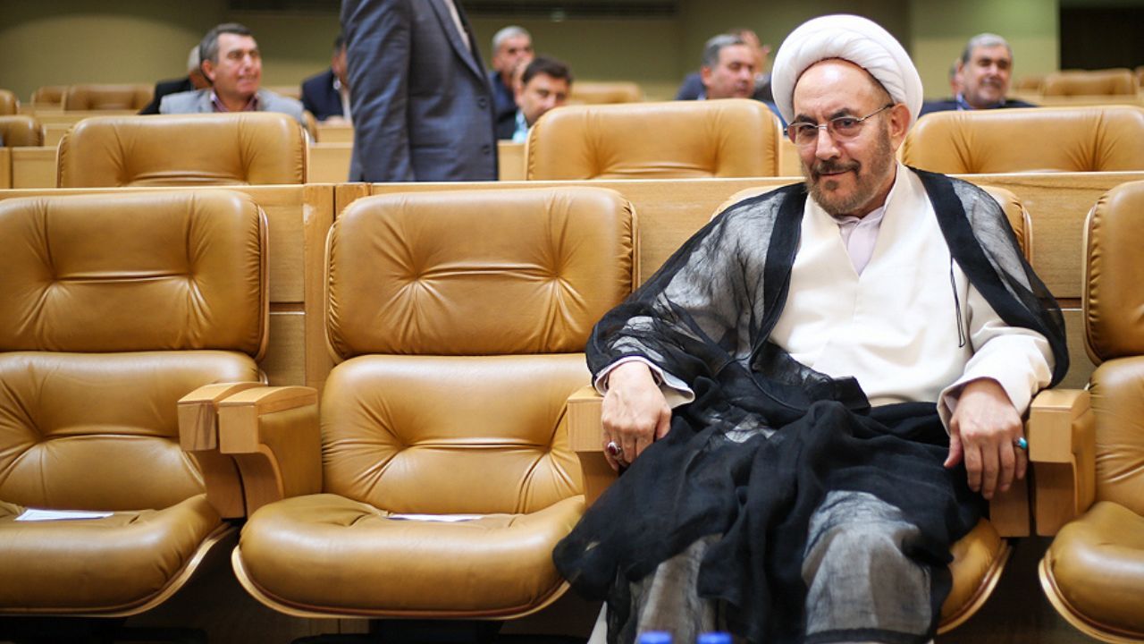 باید با متخلفان احتمالی در پرونده «بخشی» برخورد شود/ برخی افراد در برخی از نهادها میل به اقدامات خلاف قانون دارند