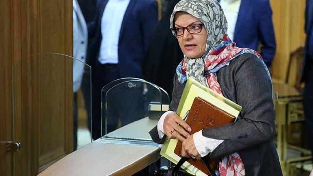 شکایت از عضو شورای شهر تهران به دلیل توئیت‌هایش