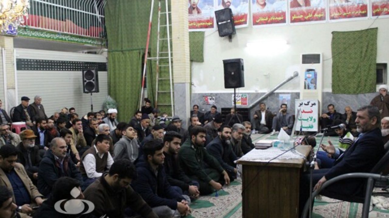 اقتصاد ایران بین 15 کشور اول است/ مدیر لایق می‌تواند ارزش دلار را کم کند