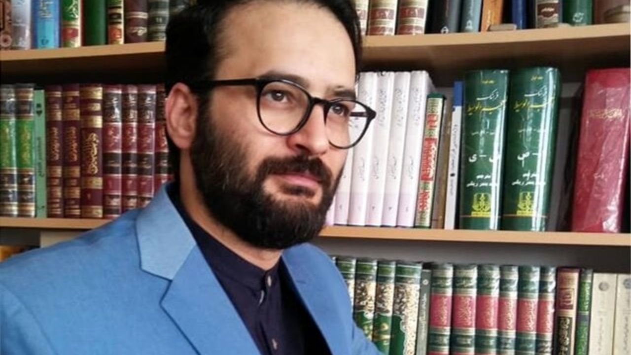صدا و سیما عمدا کتاب ایرانی را معرفی نمی‌کند