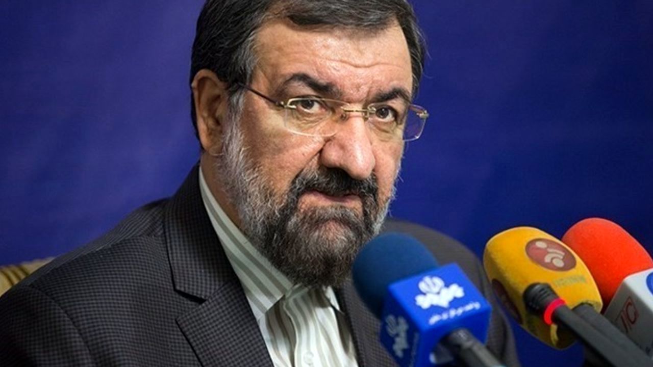 برخی می‌گویند درباره دوران جنگ صحبت نکنید/ عده‌ای هنوز دنبال توافق با غرب هستند