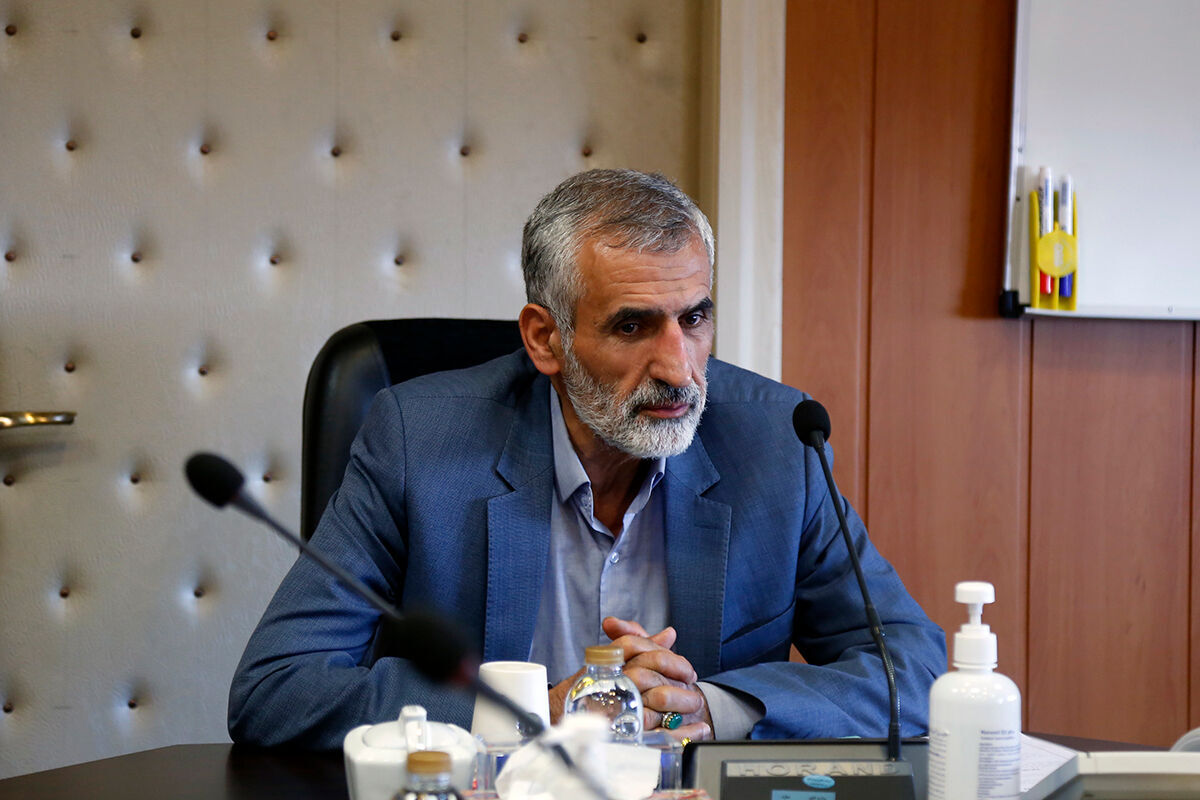 تا چند ماه آینده کولبران ساماندهی می‌شوند