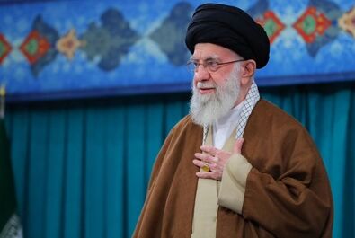 دیدار رهبری با بانوان