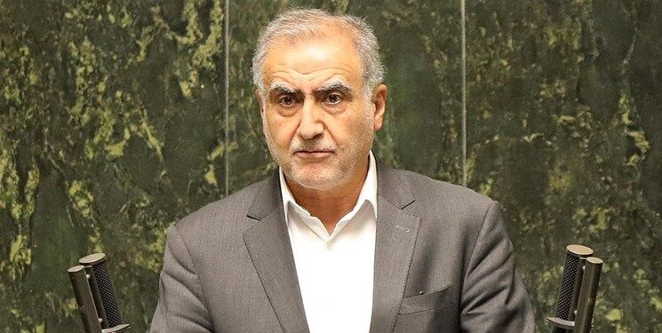 مسئله «خودی» و «ناخودی» است؛ برای پرونده شاسی‌بلندها برای من یکسال حبس صادر شد ، اما رائفی پور حتی مدارکی هم ارائه نداد