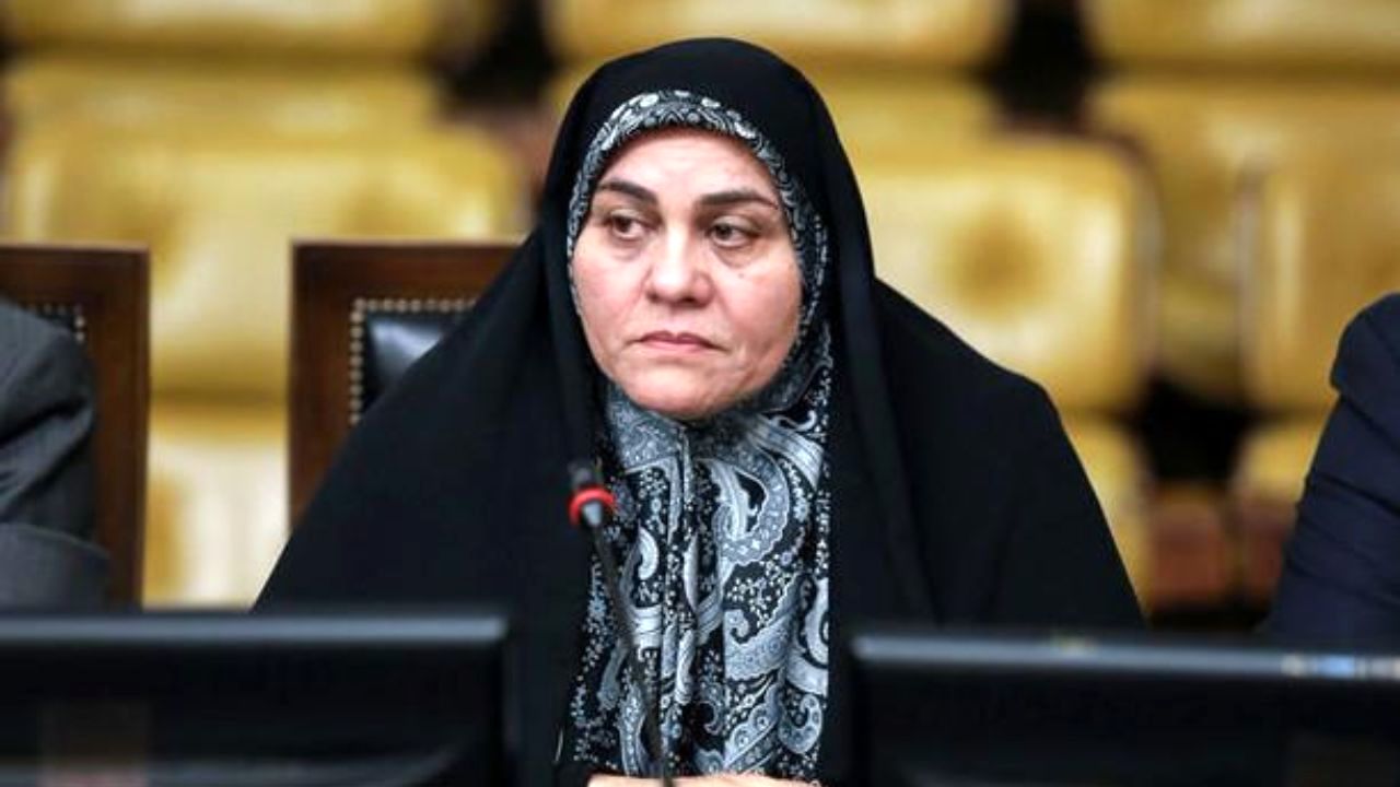 پیگیر موضوع اخراج اساتید بنام از دانشگاه آزاد هستیم