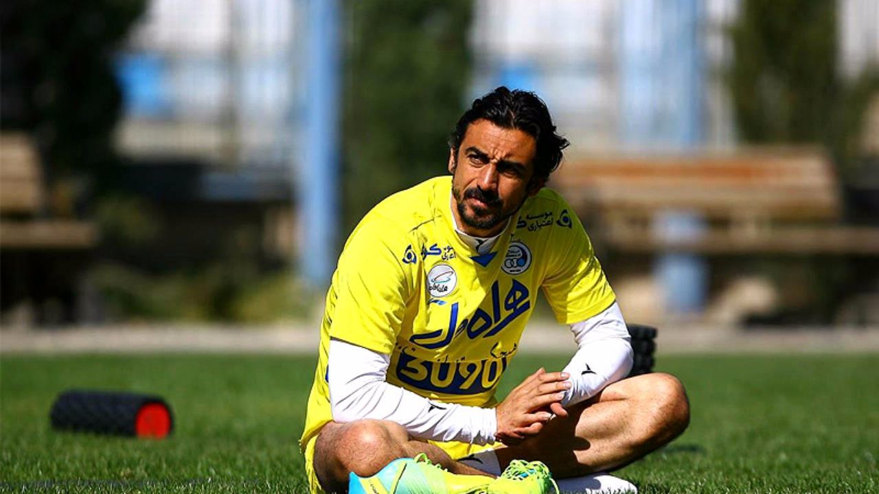 مهدی رحمتی به بازی با فولاد نمی‌رسد