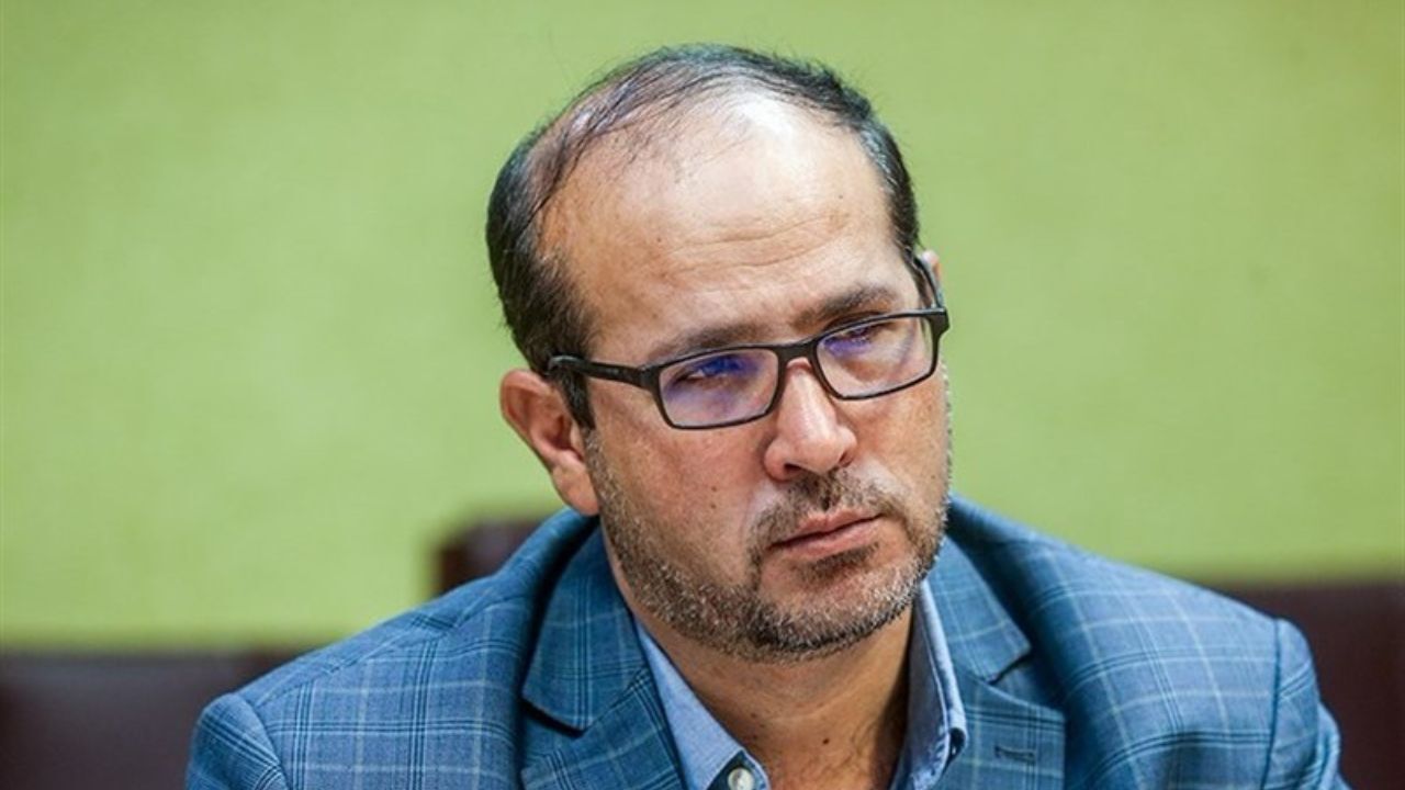 حداقل هزینه سبد معیشت سال 97 دو میلیون و 669 هزار تومان است/ افزایش حداقل دستمزد به میزان تورم مشکل کارگران را حل نمی‌کند