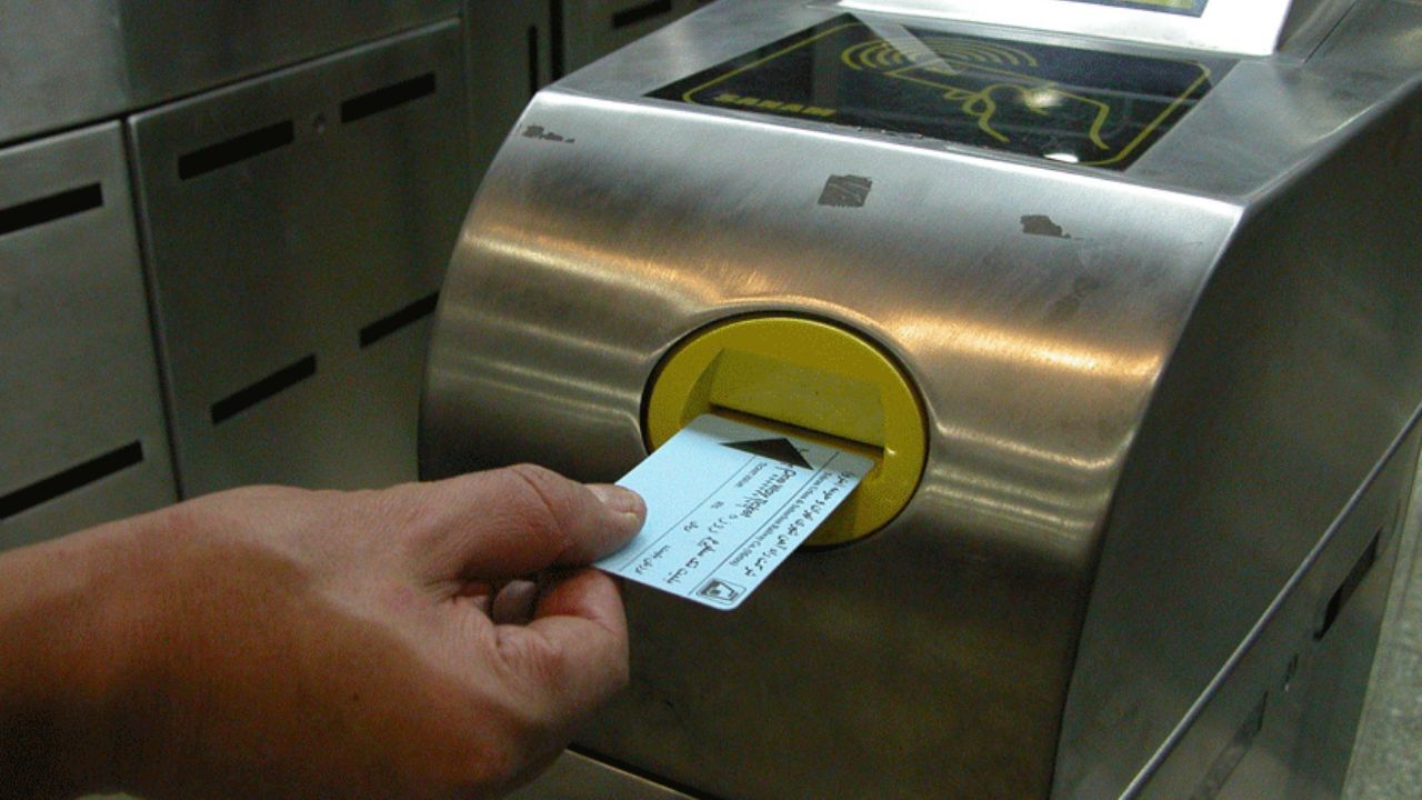 نرخ بلیت مترو 1397 در فرمانداری تصویب شد/ ارسال تبصره‌هایی از بودجه به هیات حل اختلاف